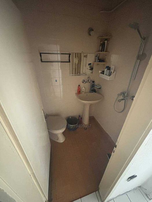 Дава се под наем Двустаен апартамент в Бургас, Зорница - 56 кв.м за 280.5 € - Снимка #9