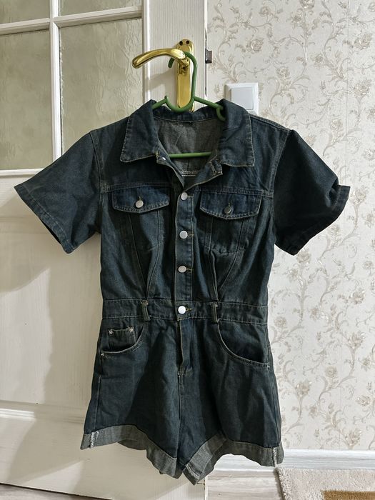 Джинсовый комбинезон короткий рост (160+)