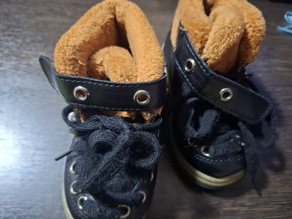 Обувь детский на осень и весна