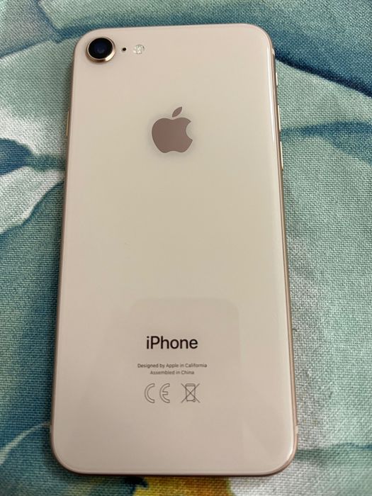 iPhone 8 като нов