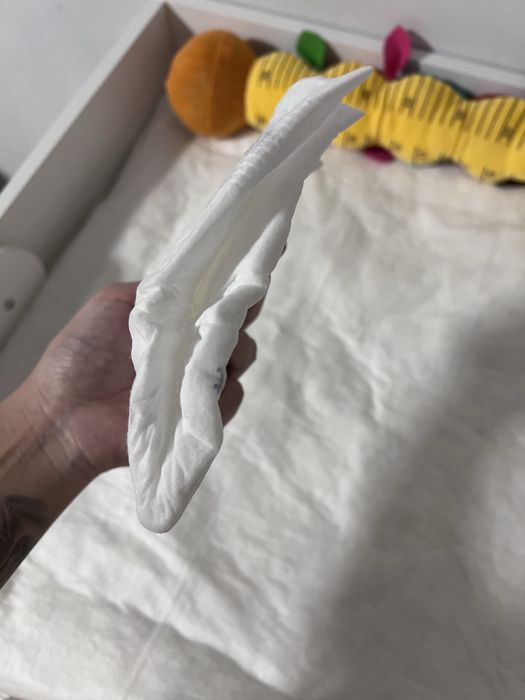 Продам подгузники