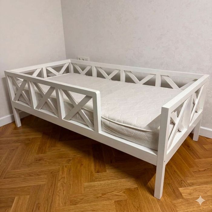 Продается  кроватки