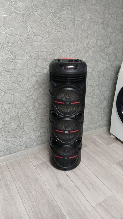 Продам мкзыкальную колонку