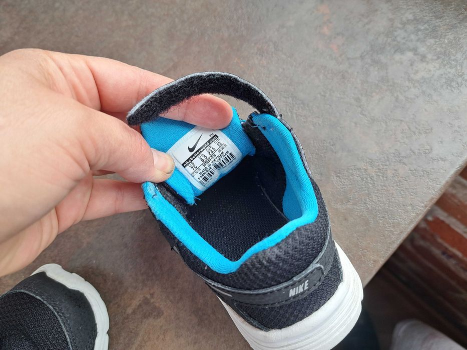 маратонки за момче,кецове,спортни обувки Nike,найк,номер 23,5