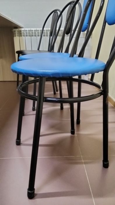 Кухонные стулья.