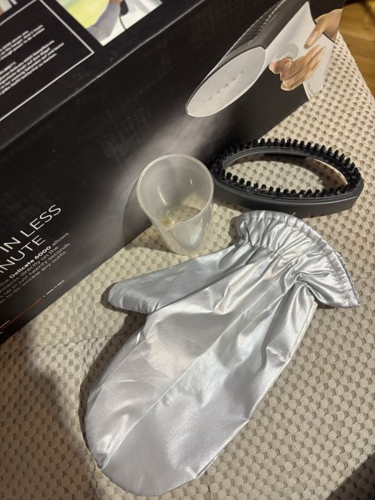 Уред за гладене с пара AEG HS6-1-2EG DELICATE 6000