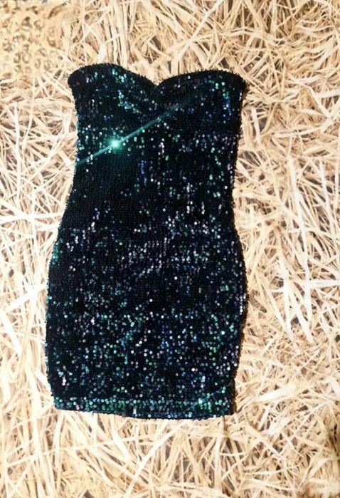 Ефектна еластична пайетирана рокля в зелено-сини  нюанси. XS-S / НОВА