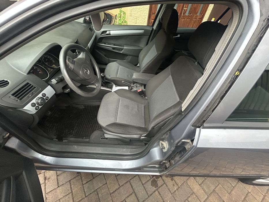 OPEL Astra 2004 — imagine 5