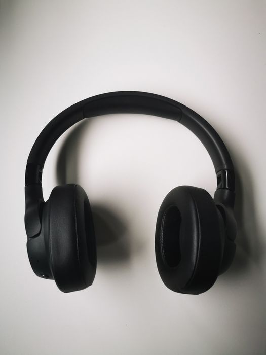 Casti audio JBL over ear