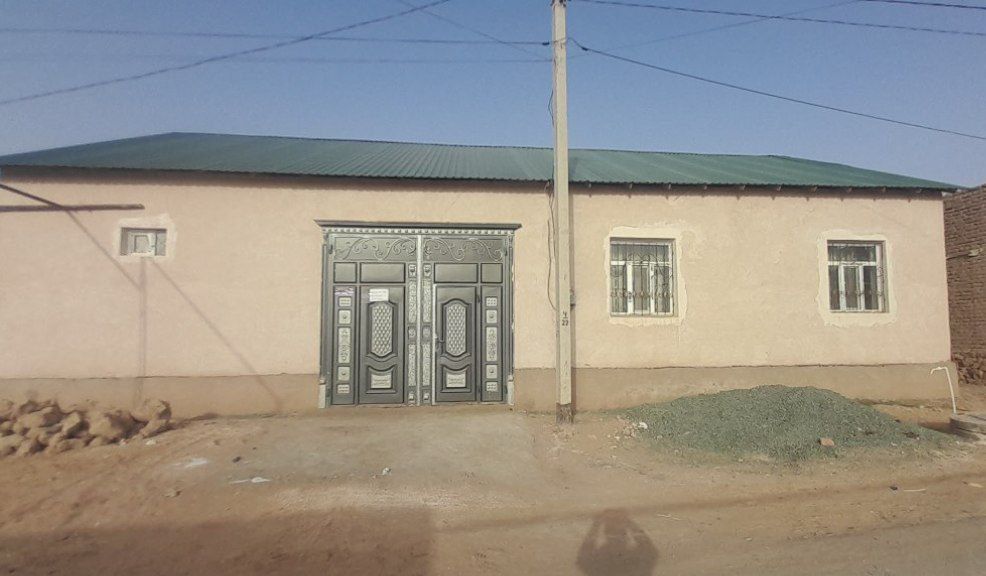 Уй сатылады!!!
Усы формада салынған жер үй сатылады, жер ма