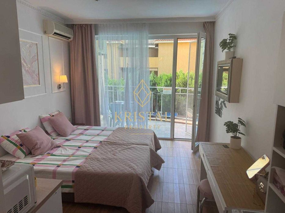 Продава се Едностаен апартамент в к.к. Слънчев бряг - 35 кв.м за 1443 €/кв.м - Снимка #2