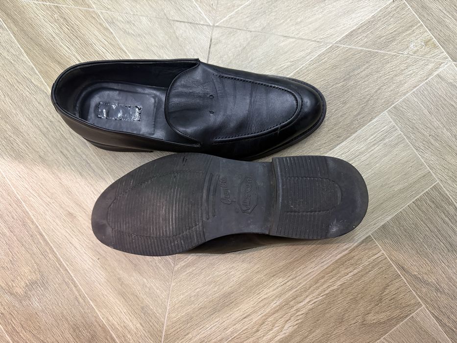 Черные кожанные лоферы
