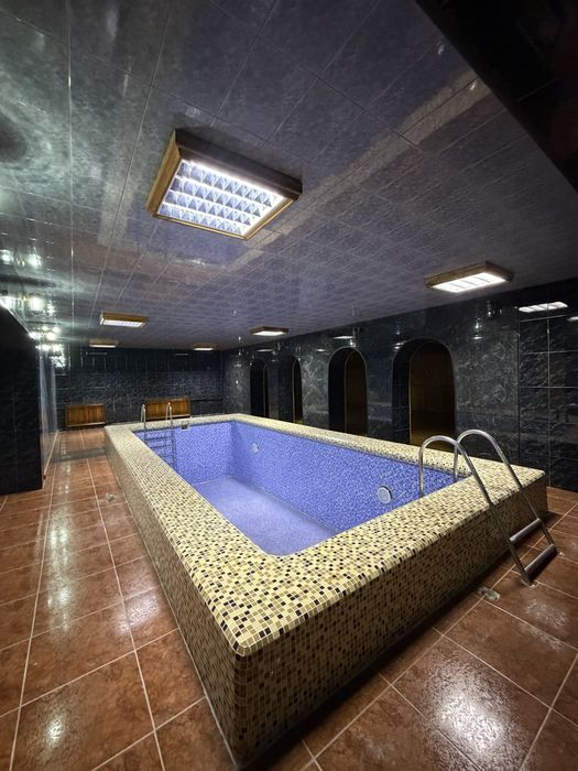 16 соток в доль дороги Дом в аренду под Офис , Резеденцию