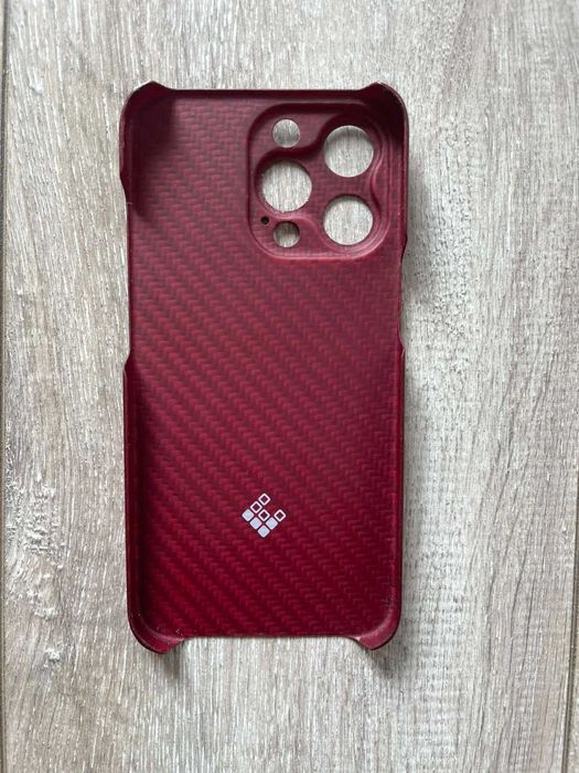 Продавам калъф за iPhone 13 Pro