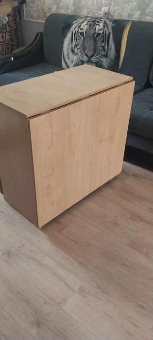 Продам стол тумбу