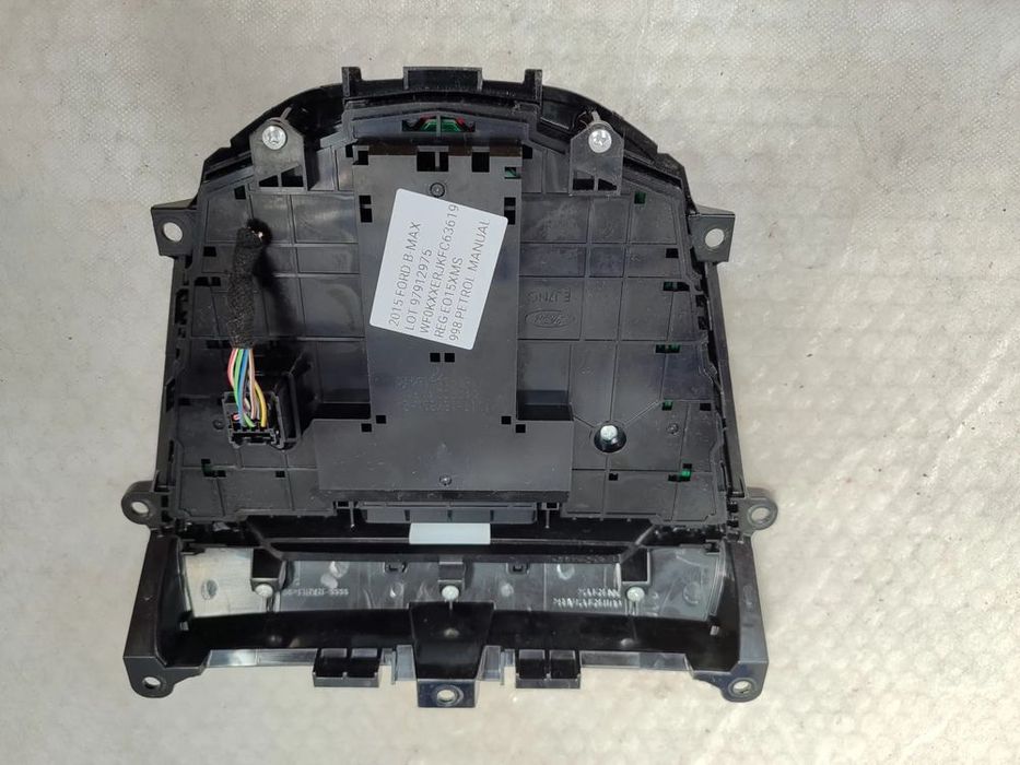 PANOU COMANDĂ RADIO SONY + CITITOR CD + BUTON AVARII / BLOCARE FORD B-MAX 2015 / 2012–2017 / COD OEM AV1T-18K811-SA (5E2)