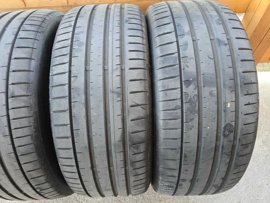 Anvelope Vara Falken AZENIS FK520 255/45 R20 105Y XL - DOT 2024