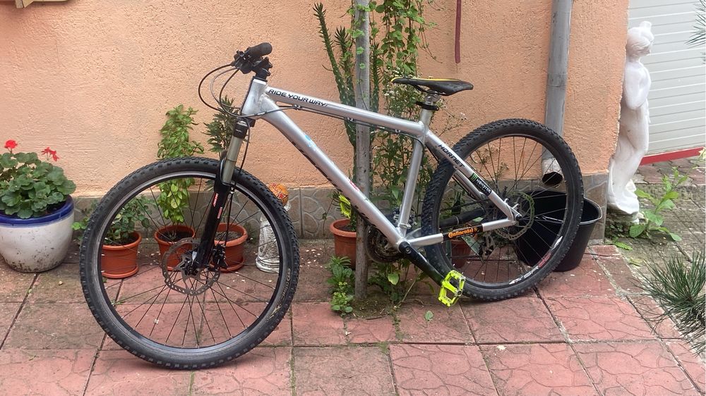 Vand sau schimb bicicleta dartmoor