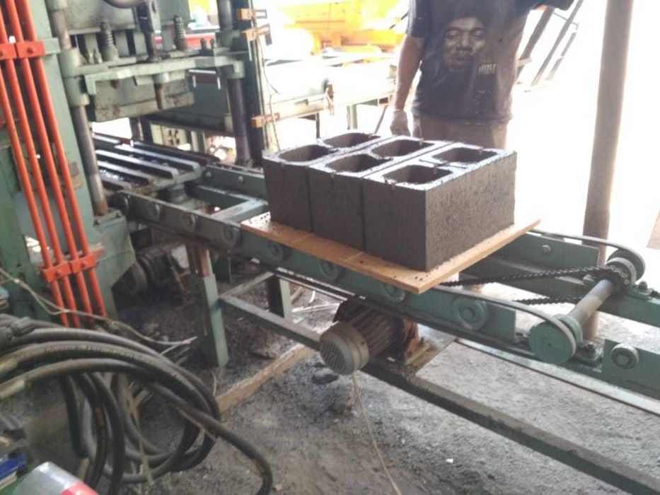 Вибропресс китайский QT3-15