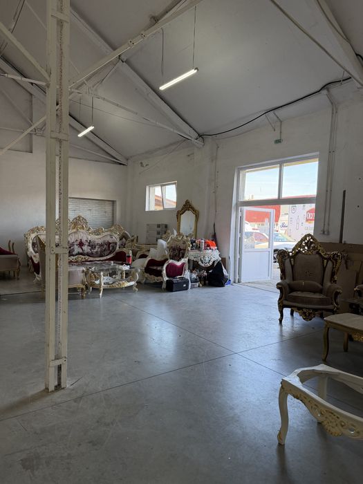 Inchiriez hala parc industrial UTA