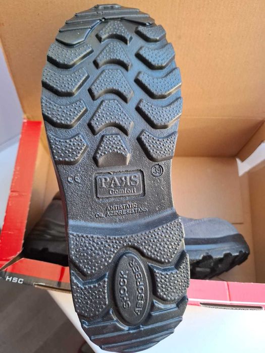 Продам спец.обувь, рабочие ботинки, новый