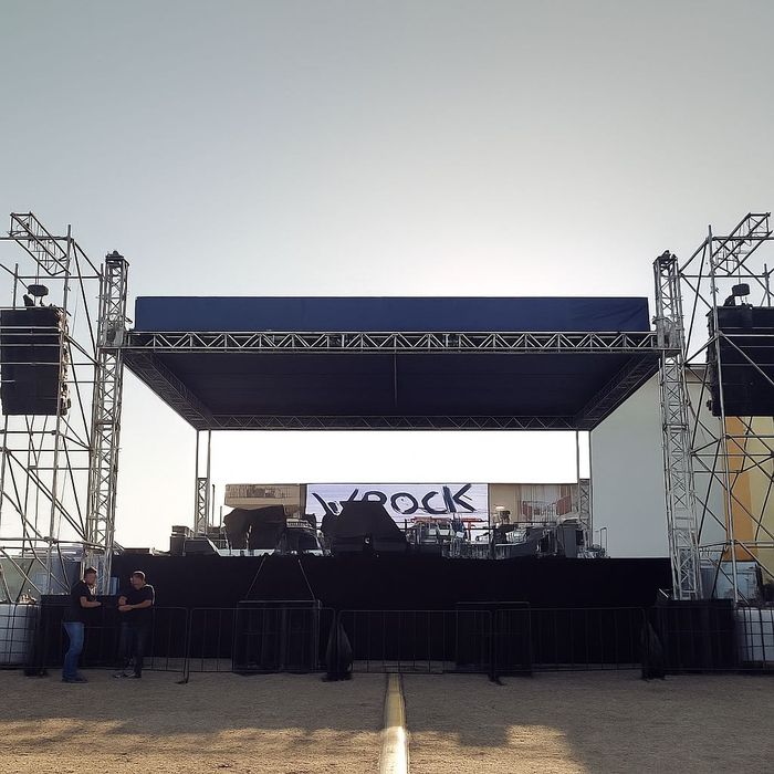 Scena, lumini, sunet, ledscreen etc