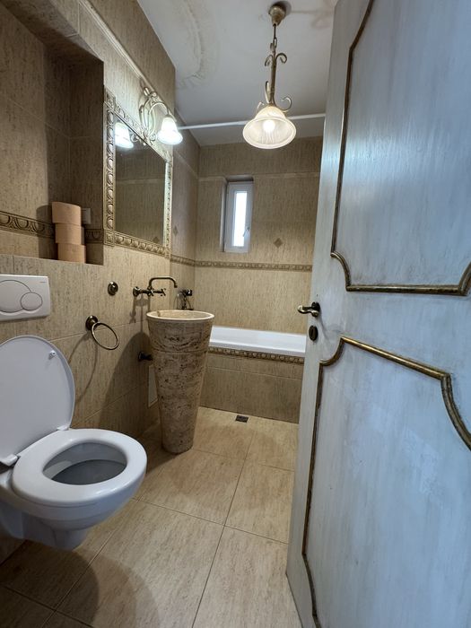 Inchiriez ap 2 camere.cart Andrei Muresanu