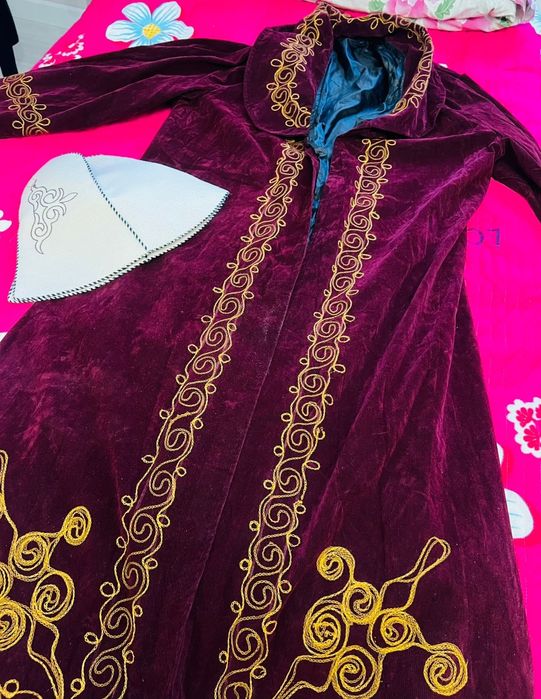 Шапан и шапка бордовый