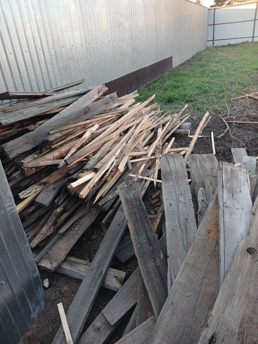 Отдам дрова самовывоз