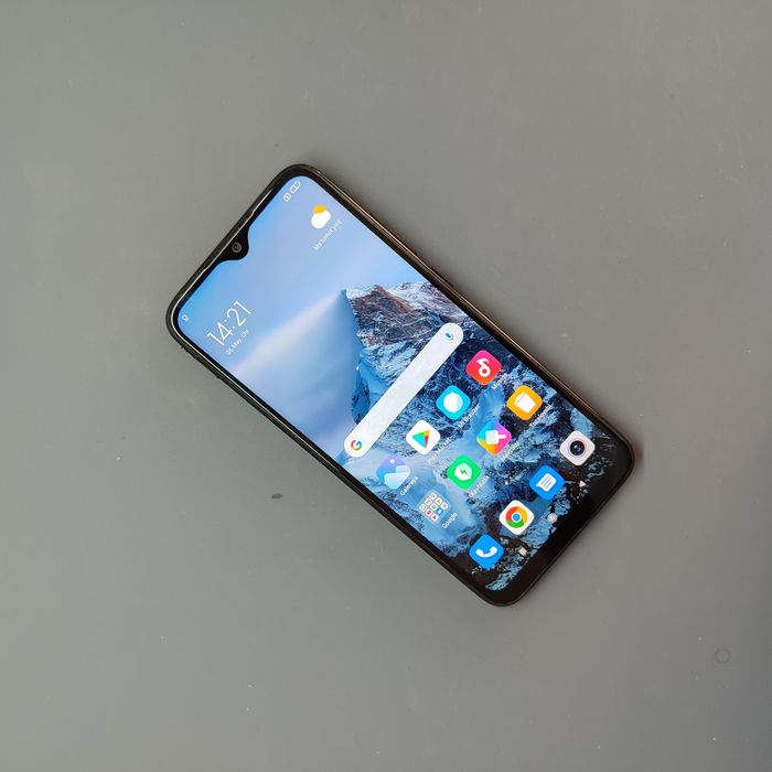 Redmi Note 8 ideal holatda srochni