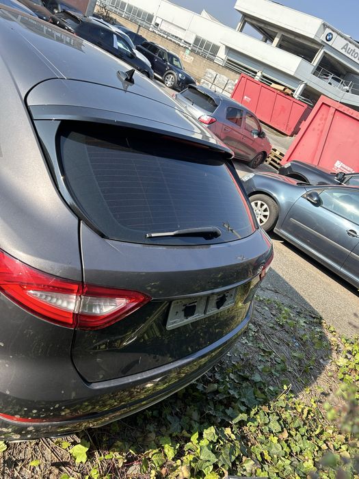 Продавам Maserati Levante на части