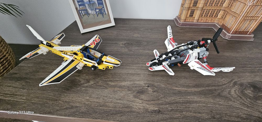 Vând lego complete ,cu carti