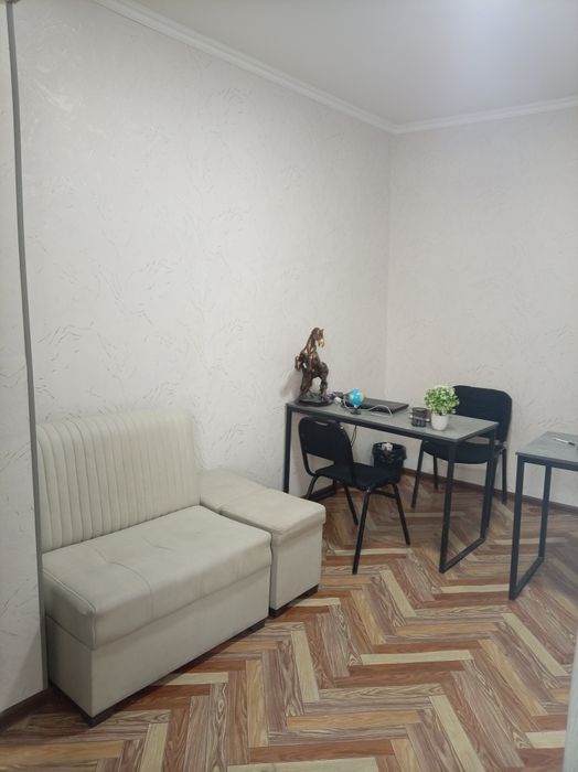 Yunusobod-6 da ofis ijaraga. 15m2 va 25m2