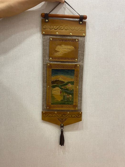 Продам новый сувенир, натуральная кожа