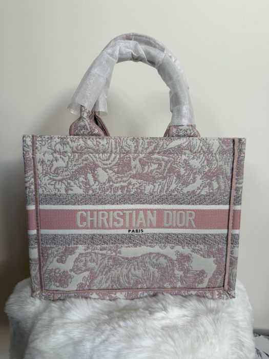 Дамска чанта Christian Dior