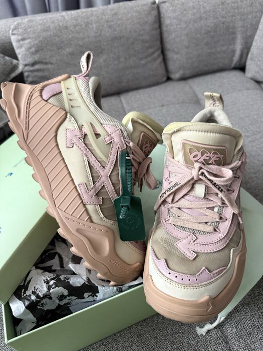 Маратонки OFF WHITE 40 номер