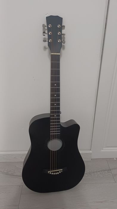 Гитара акустическая новая