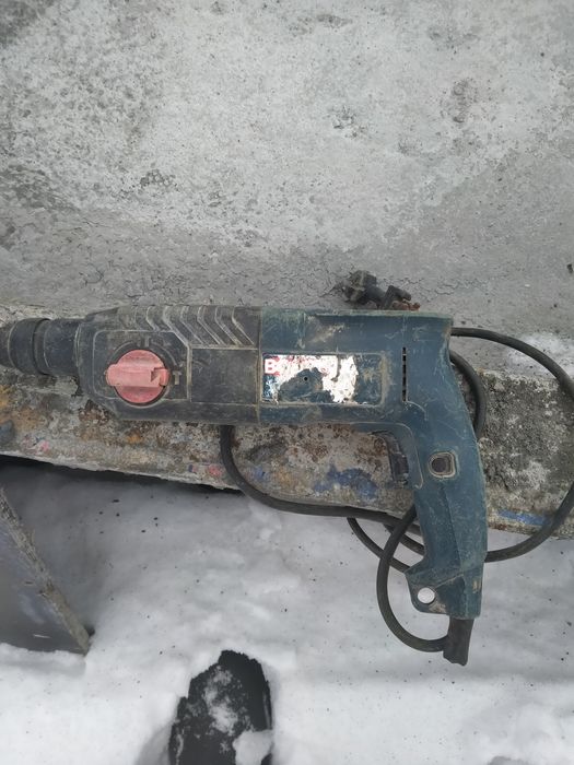 Продам перфоратор