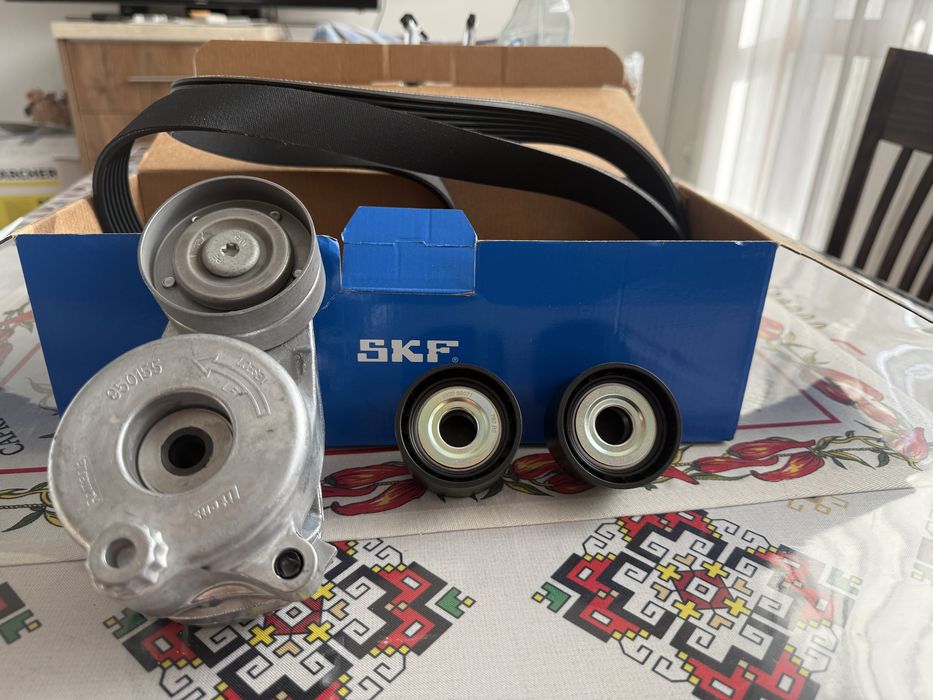 Комплект пистов ремък и ролки за Mercedes s350