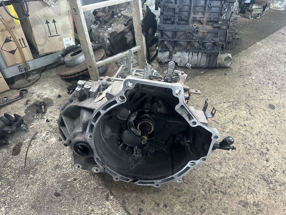 6 степенна ръчна кутия за Мазда 6 2.2d 2008-2013г.!