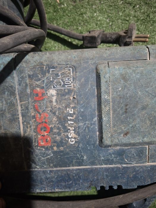 Отбойный молоток Bosch 11E