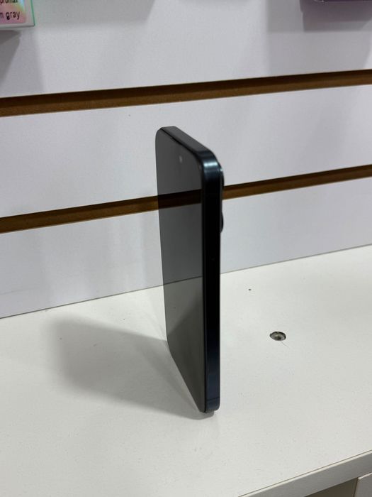 iPhone 15pro 128gb