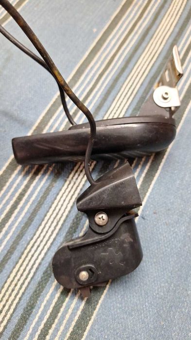 Продавам сонар GARMIN echo 201 dv с датчик за скорост!