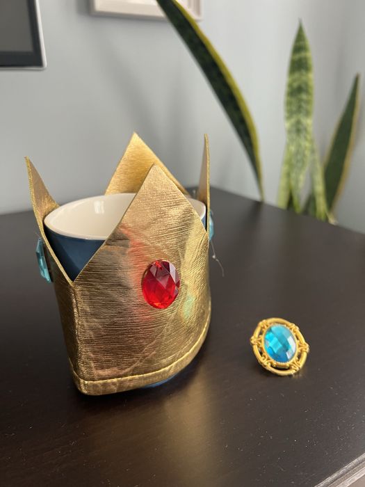 Костюм на принцеса Peach (super mario), 4-5 г.