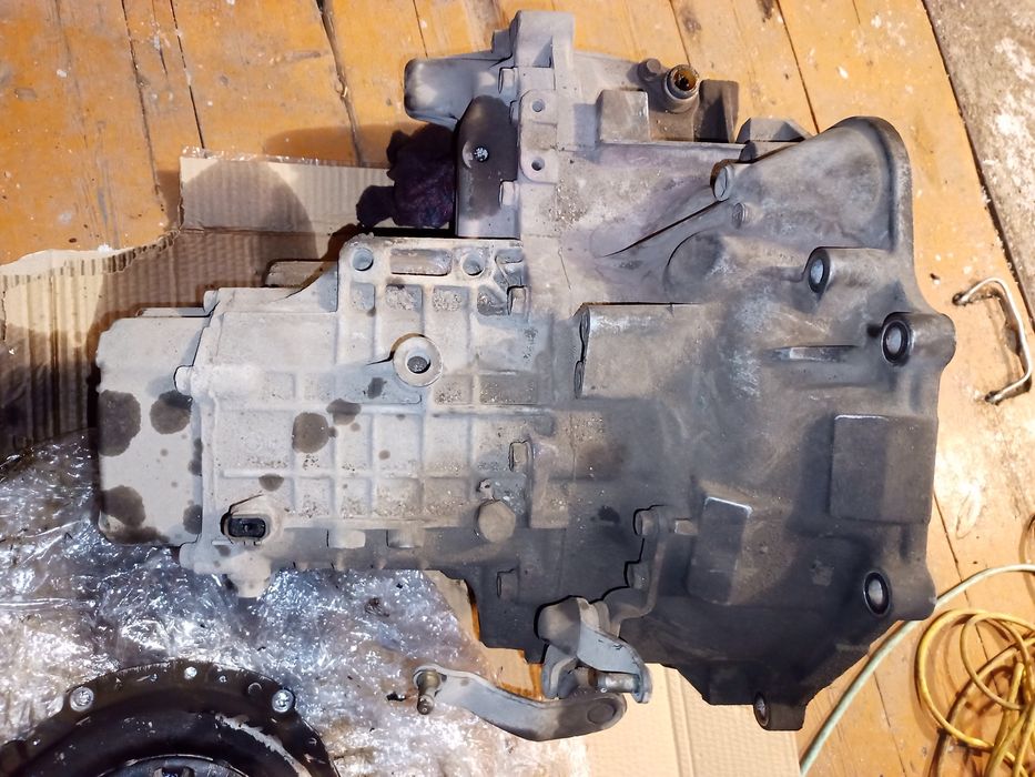 Продаю МКПП на Митсубиси