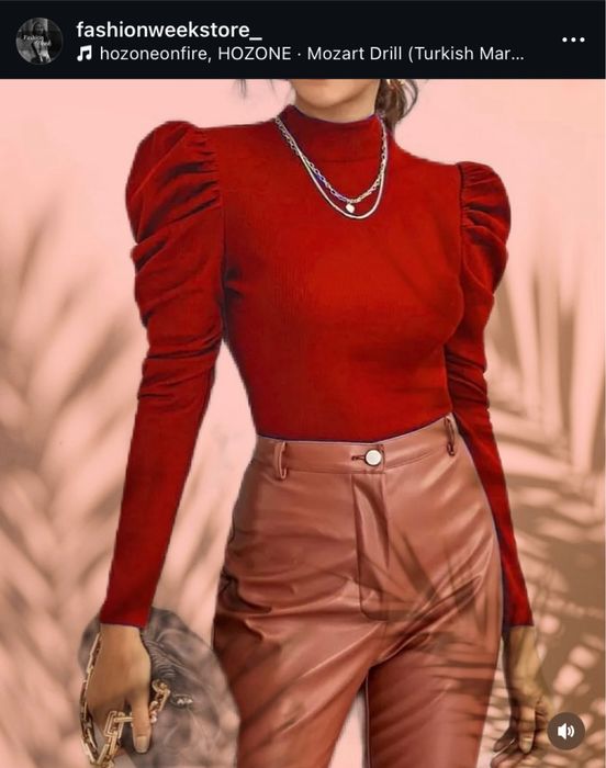 Топ с пышными рукавами. Лонгслив женский