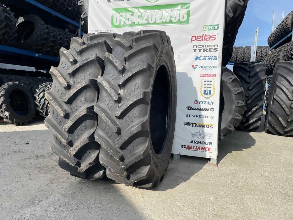 BKT AGRIMAX 420/85R38 Cauciucuri de tractor spate 16.9-38
