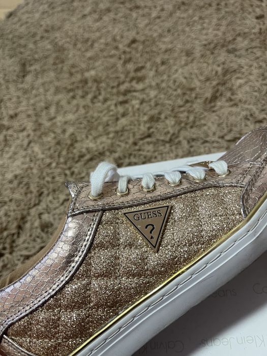 Adidasi Guess originali