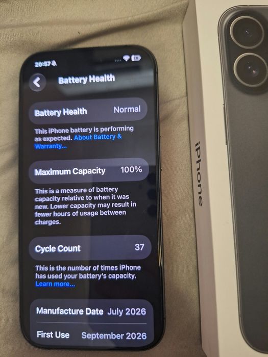 Iphone 17 base 256GB 100% батерия