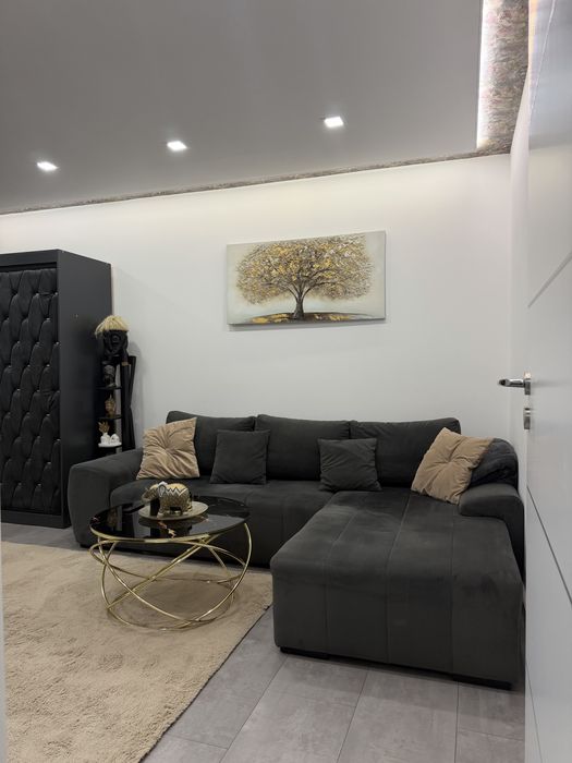 Apartament ultracentral , 3 camere , decomandat